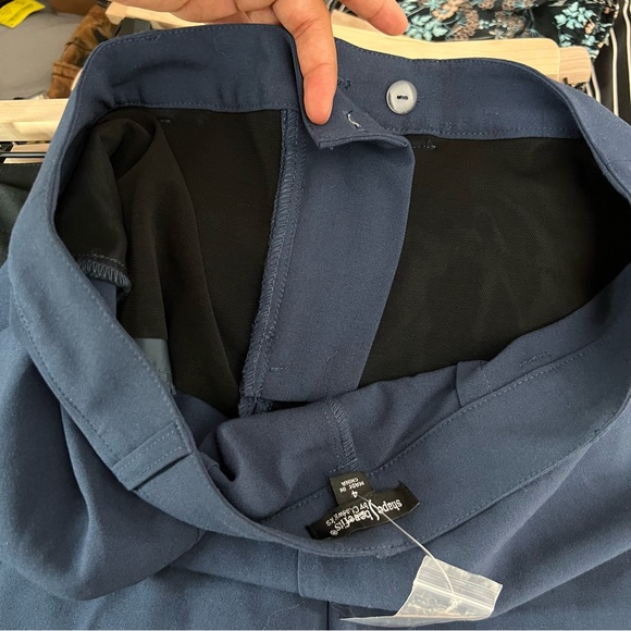 Shape Benefits by Chadwicks Diane Tummy Control Straight Leg Pant in Navy - Picture 11 of 12